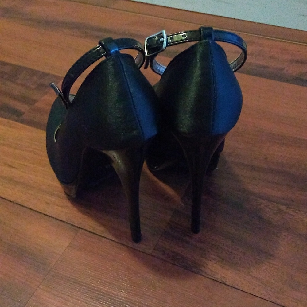 Highest Heels Collection - Picture 5 of 7